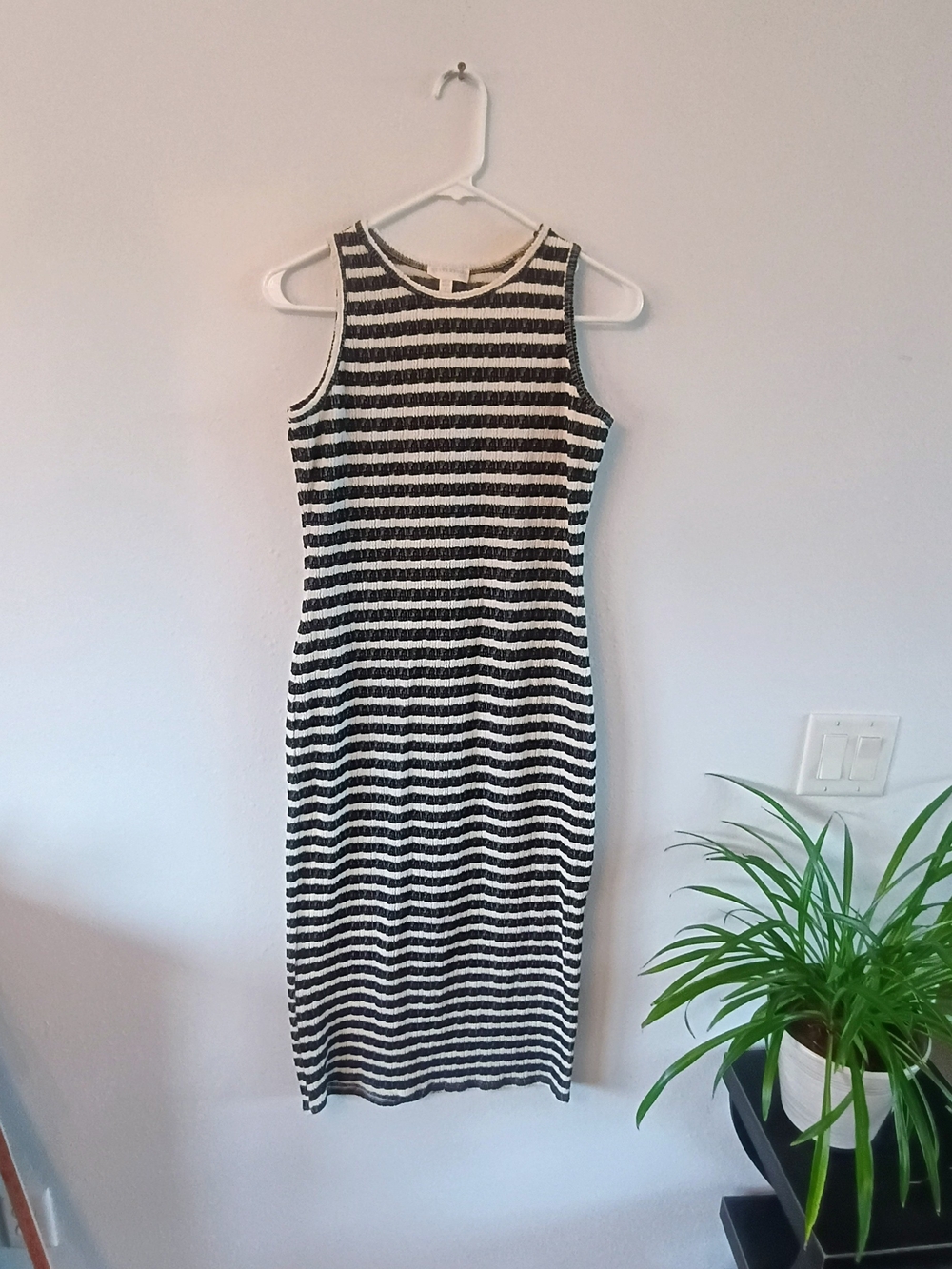See U Soon Black Ivory Striped Midi Dress XL Textured Sleeveless Stretch Minimal